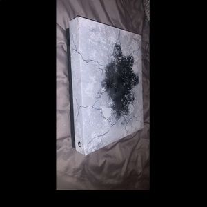 Xbox 1 x it works good barely used !!